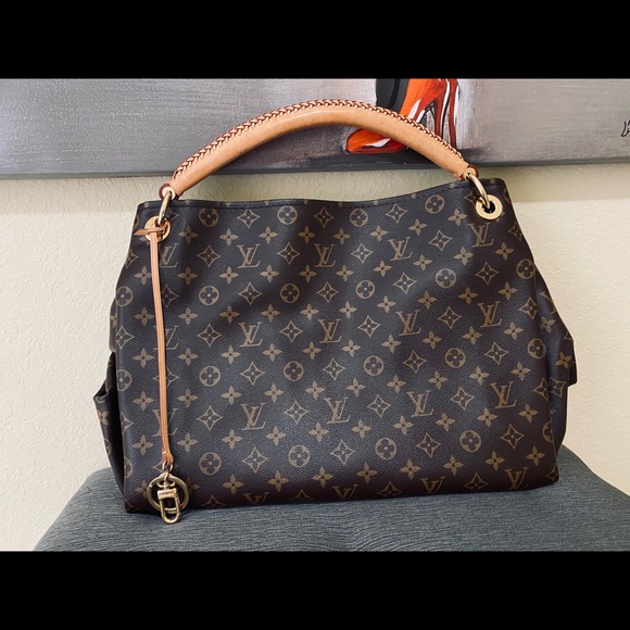 Louie Vitton MM. - Picture 5 of 5